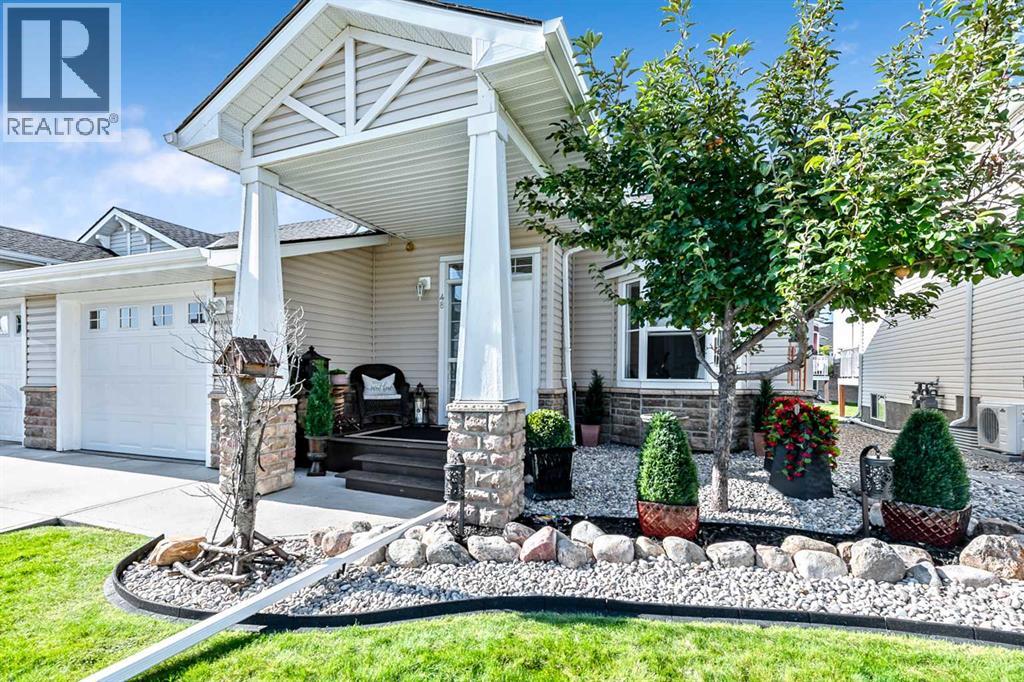 48 Tucker Circle, Okotoks — photo 2