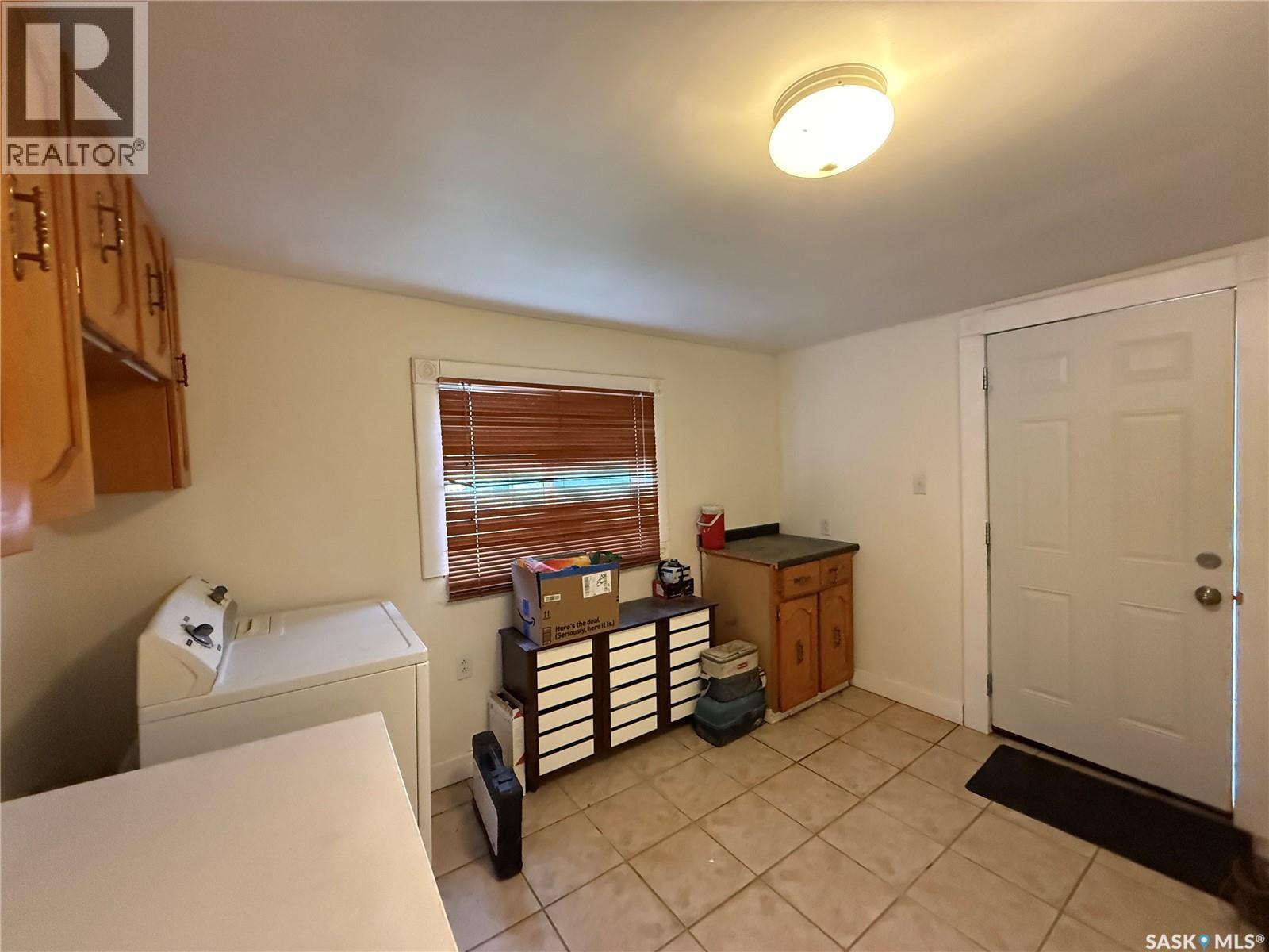 23 Phillips STREET, Quill Lake — photo 4