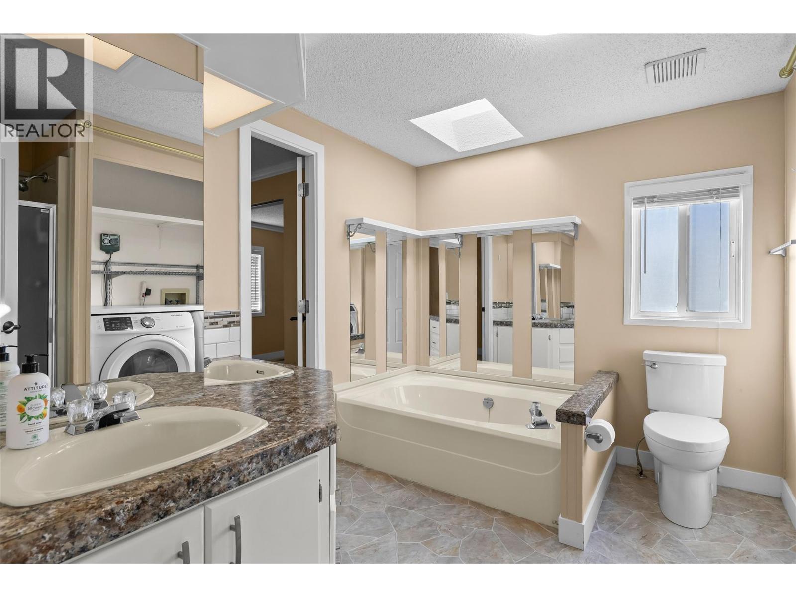 17 1850 Shannon Lake Road, West Kelowna