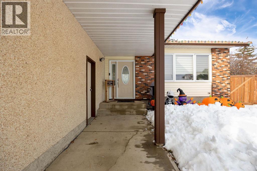 173 Ball Place, Fort McMurray — photo 2