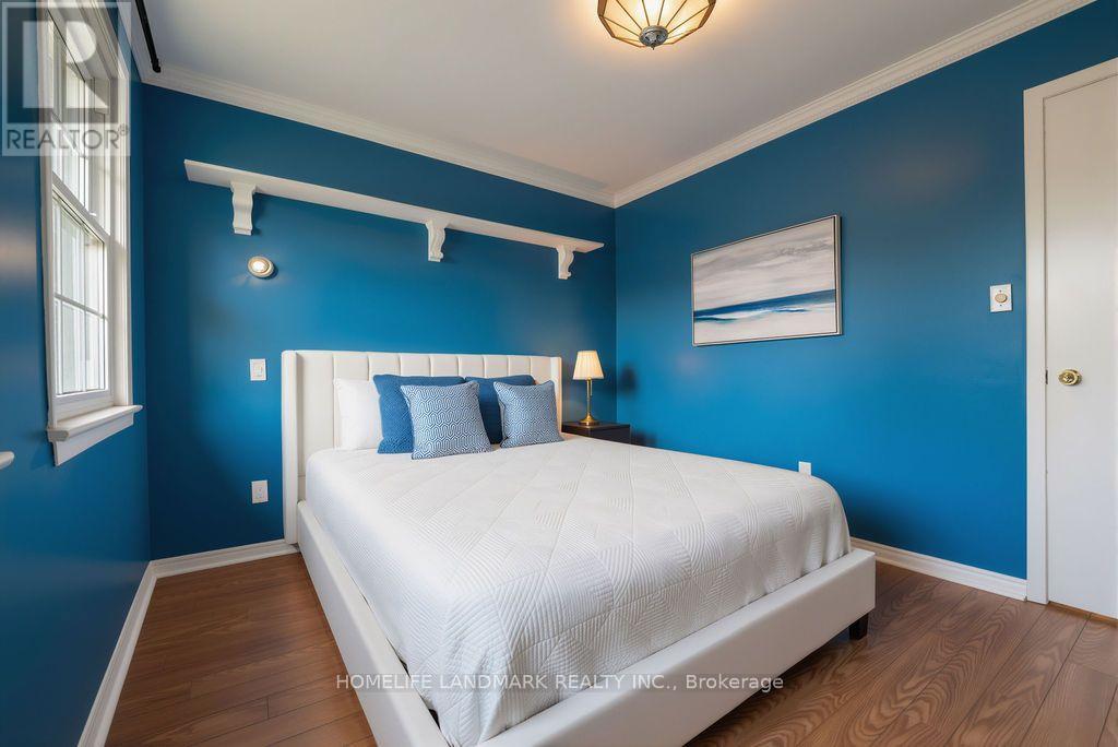 15 TOFINO CRESCENT - 41