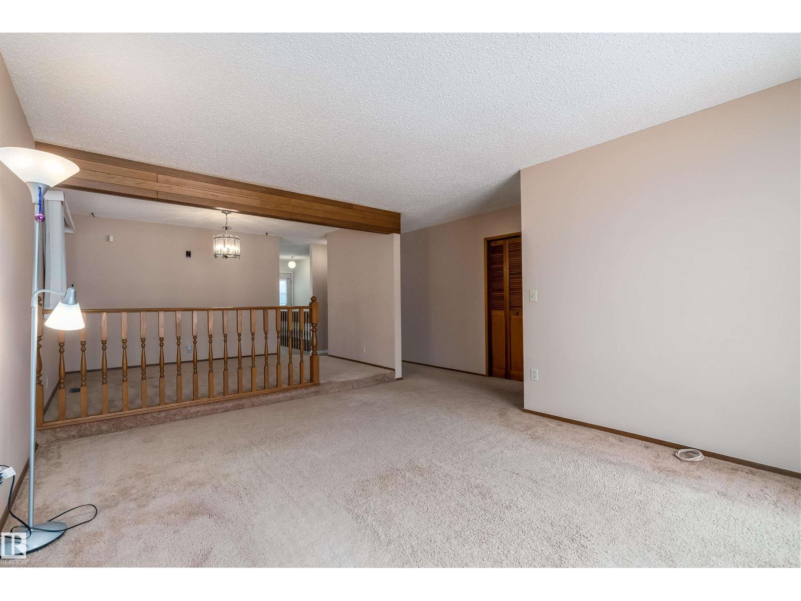 11125 19 AV NW, Edmonton — photo 10