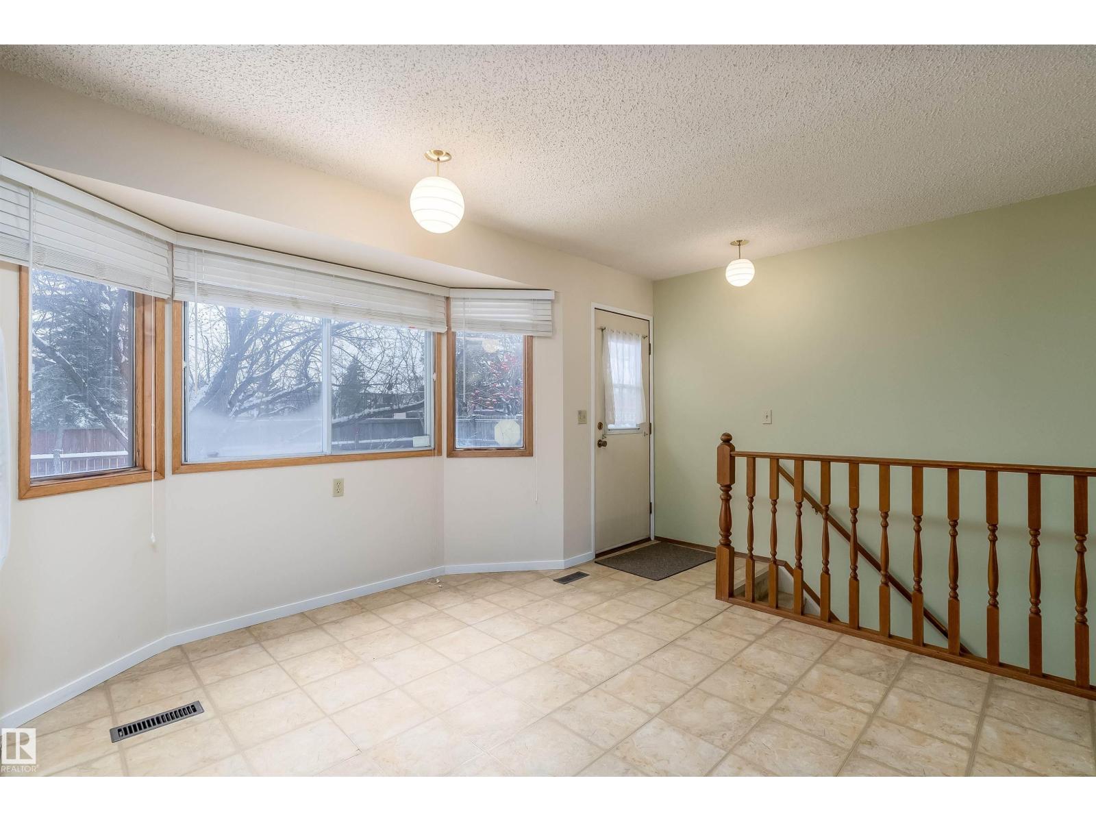 11125 19 AV NW, Edmonton — photo 19