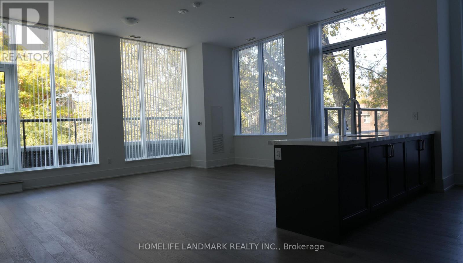 203 - 2450 BLOOR ST STREET W, Toronto (Lambton Baby Point) — photo 7