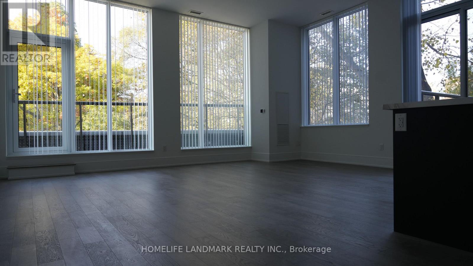 203 - 2450 BLOOR ST STREET W, Toronto (Lambton Baby Point) — photo 8