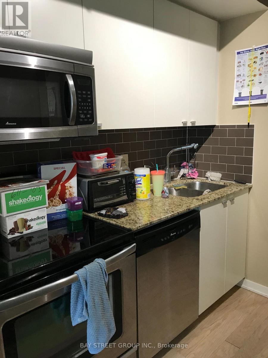 611 - 103 THE QUEENSWAY, Toronto (High Park-Swansea) — photo 5