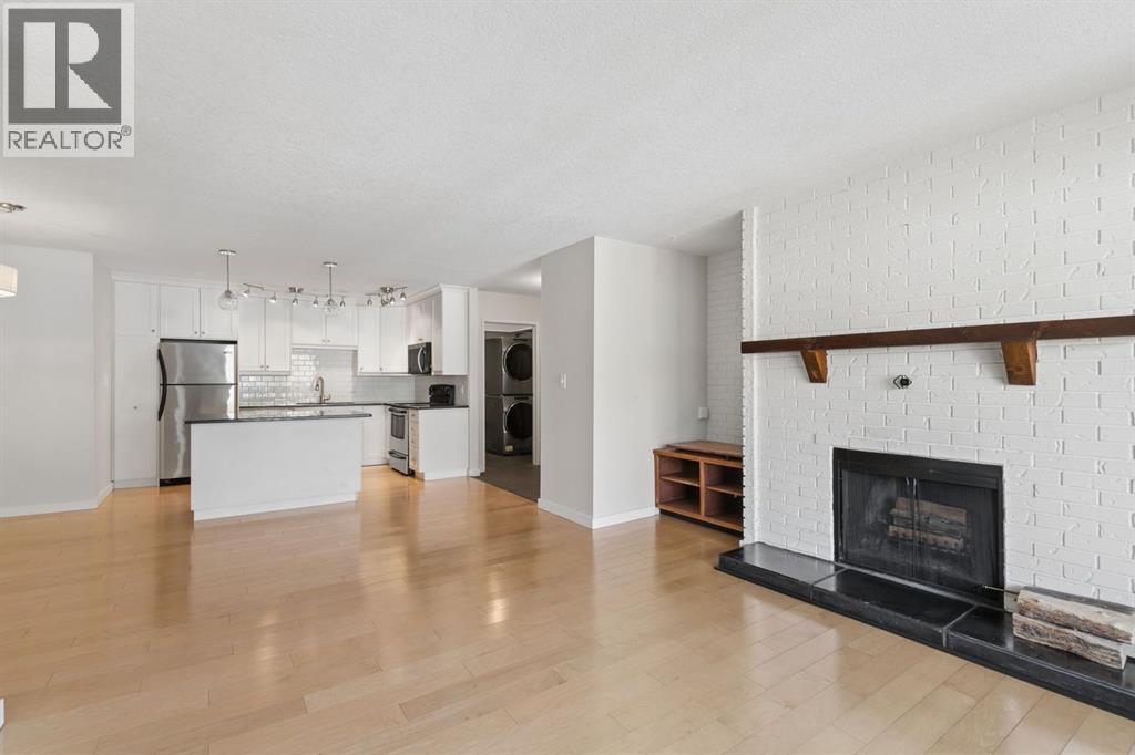2 Bed, 1 Bath Condo for Sale in Calgary – 405, 618 2 Avenue NW, Calgary – MLS# A2351938 - Image 4