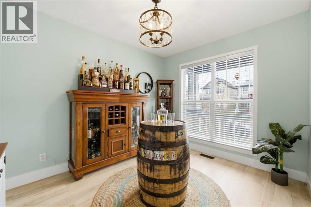 Property photograph 8 for MLS A2355037