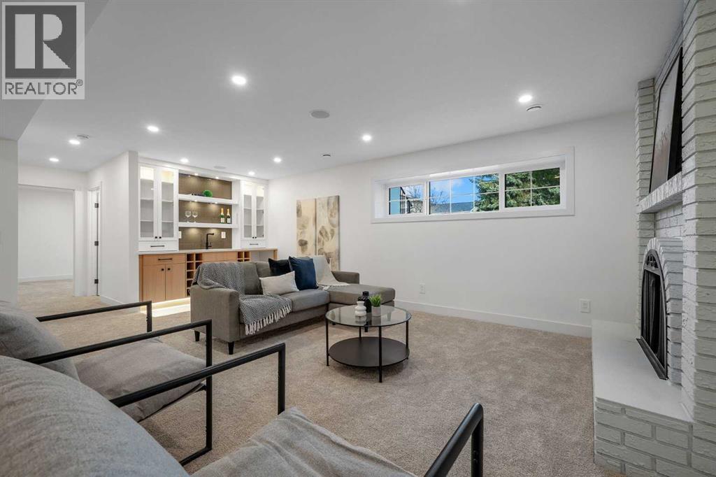 Property photograph 30 for MLS A2355035