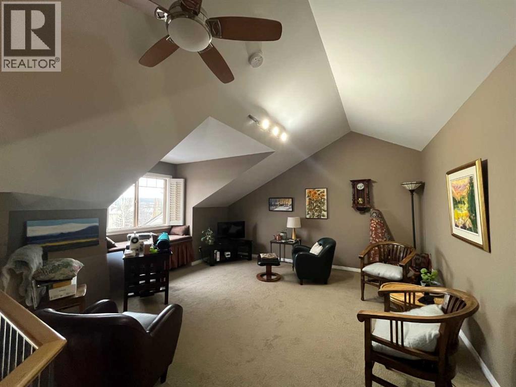 11 SPRINGBANK Terrace SW, Calgary — photo 14
