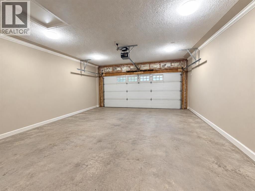 11 SPRINGBANK Terrace SW, Calgary — photo 23