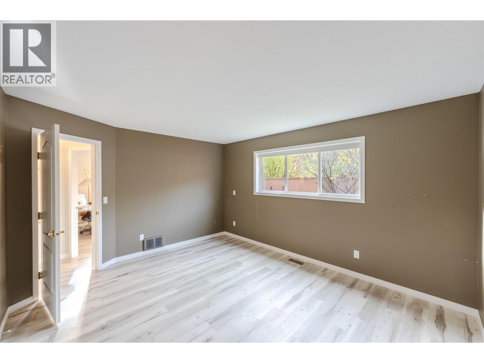 316 Falcon Place, Penticton - Image 1