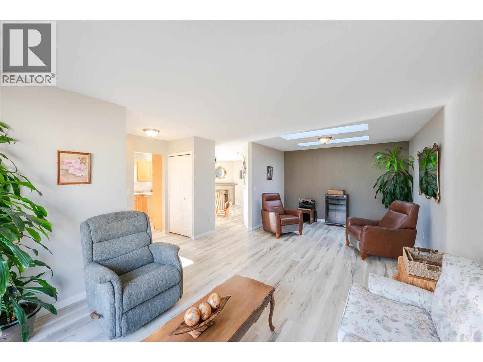 316 Falcon Place, Penticton - Image 1