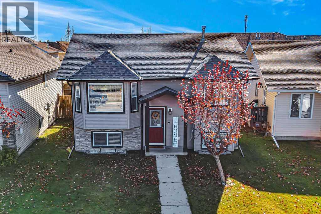 Photo of 35 Jepsen Crescent, Red Deer