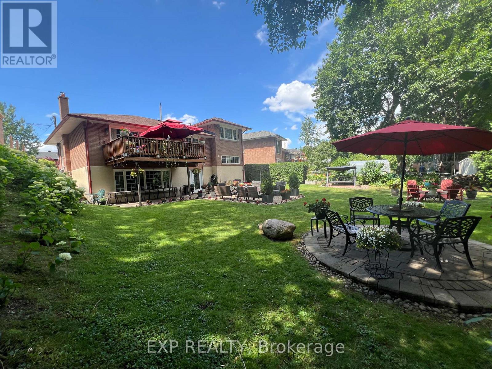 77 LETCHWORTH CRESCENT - 41