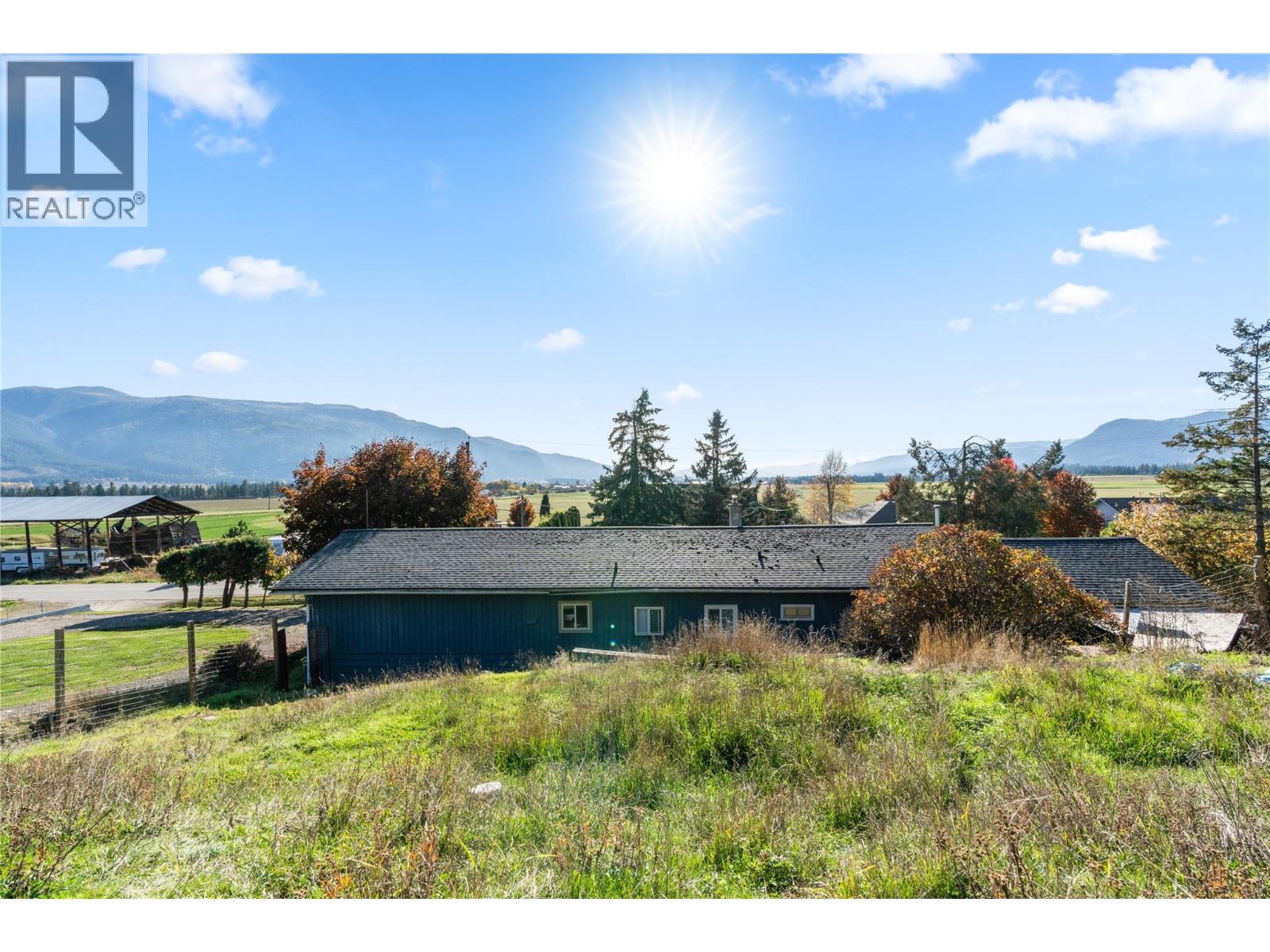  4538 Lansdowne Road, Spallumcheen