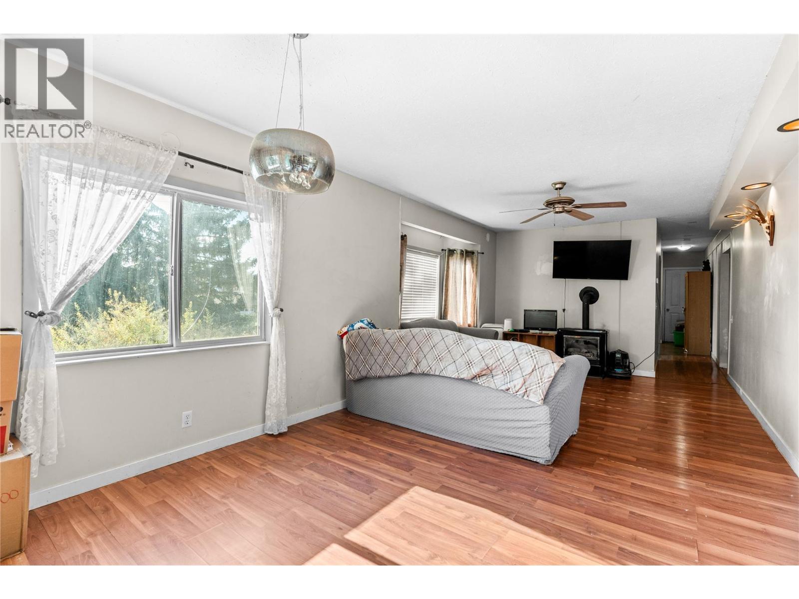  4538 Lansdowne Road, Spallumcheen