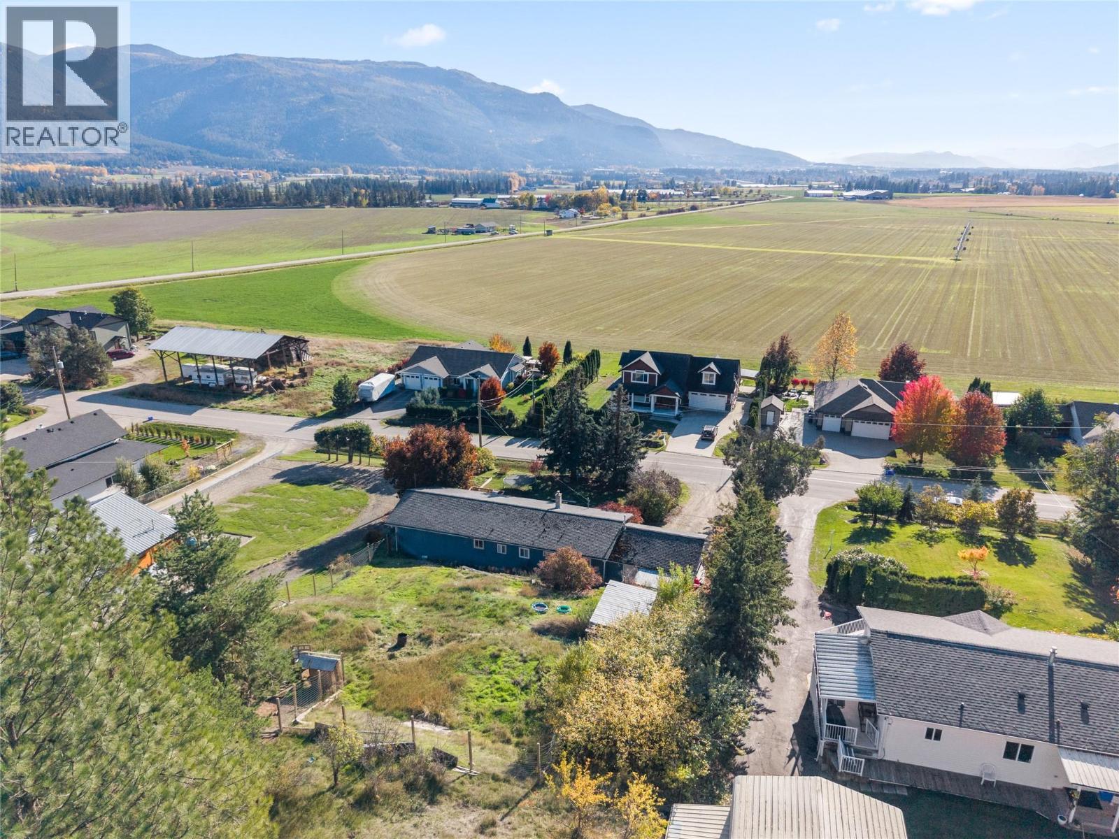  4538 Lansdowne Road, Spallumcheen