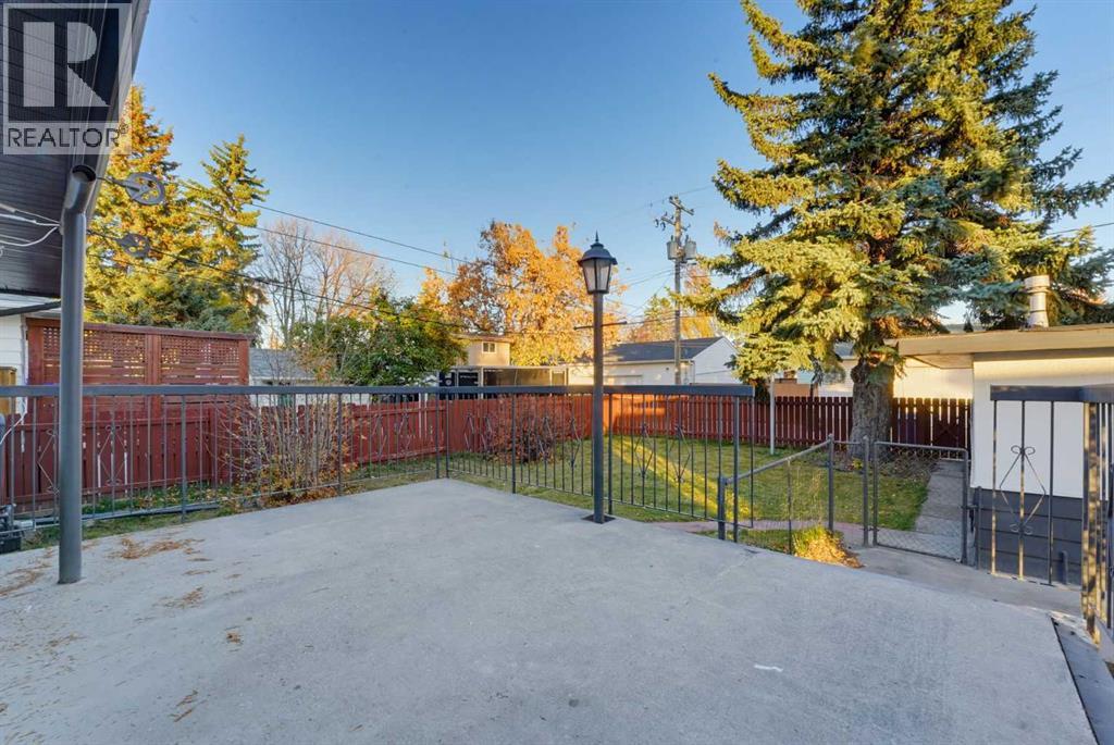 83 Ferncliff Crescent SE, photo 19 of 26