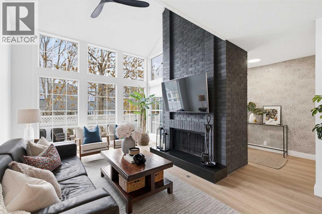 52, 28 Berwick Crescent NW, Calgary