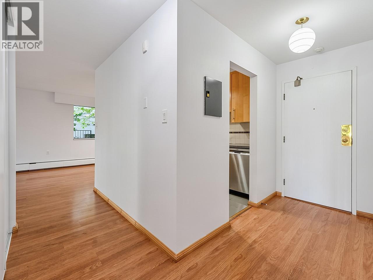 Photo 10 of 106 1844 W 7TH AVENUE