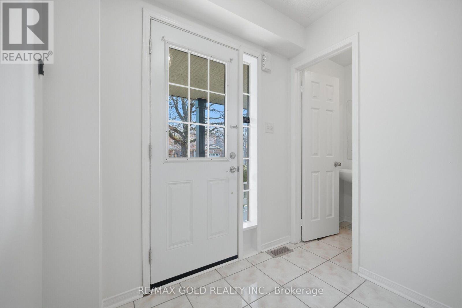 99 WOODHAVEN DRIVE, Brampton (Fletcher's Meadow) — photo 7