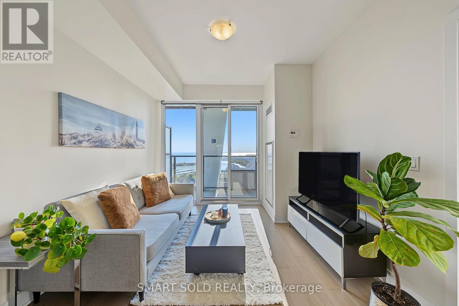 #2419 30 SHORE BREEZE DRIVE - 2