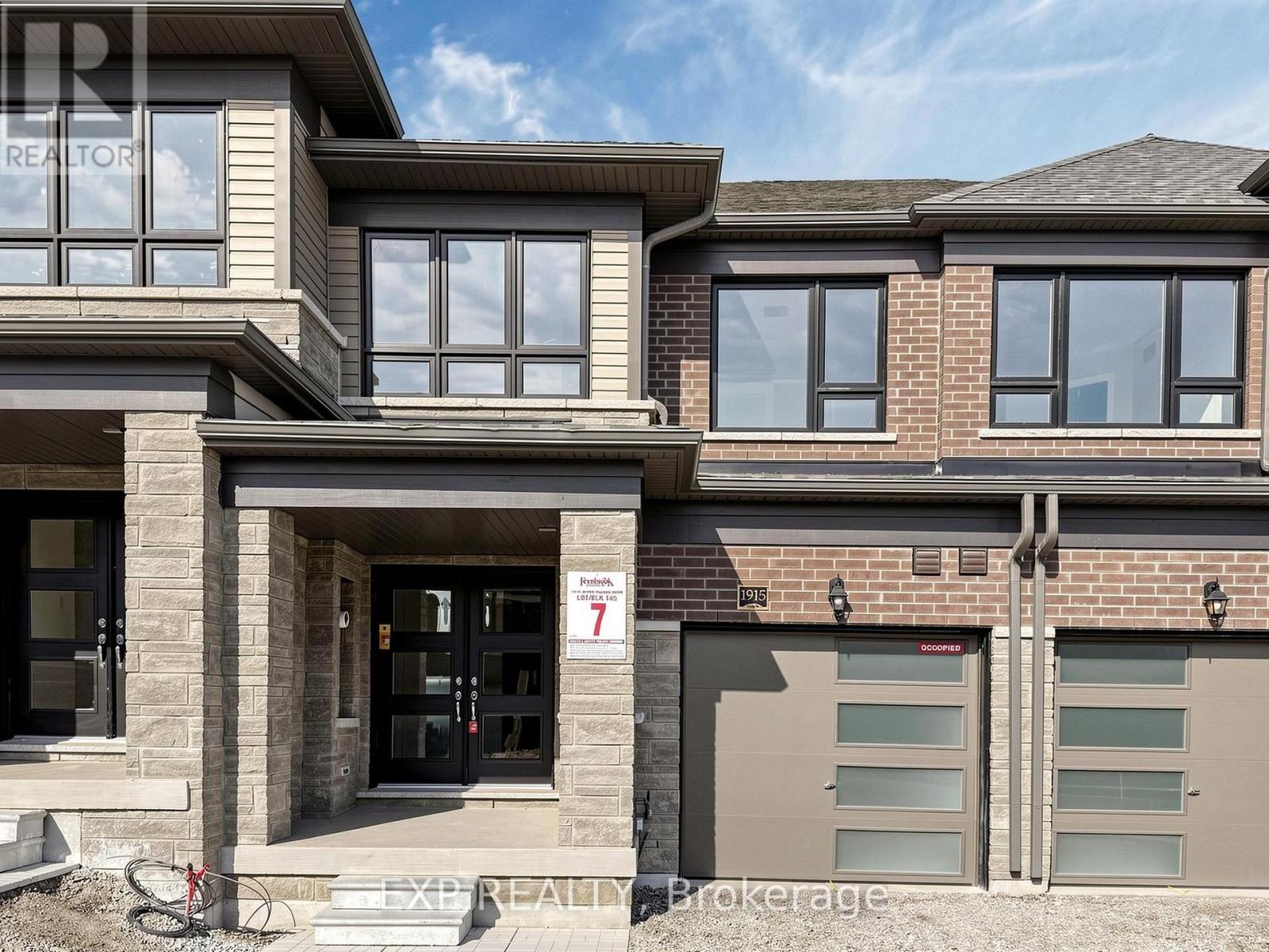 1915 UPPER THAMES DRIVE, Woodstock (Woodstock - North) — photo 2