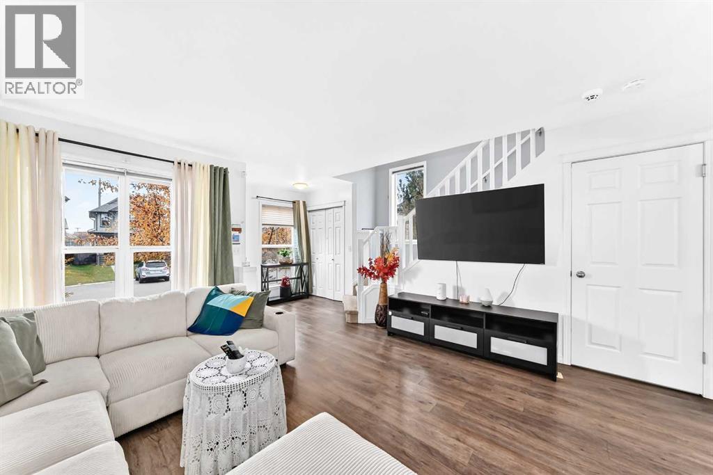 1037 New Brighton Gardens SE, Calgary — photo 15