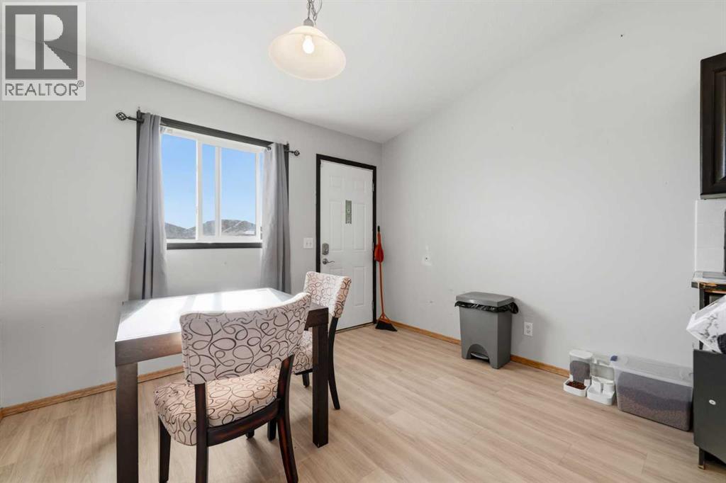 1702 Strathcona Place, Strathmore — photo 10