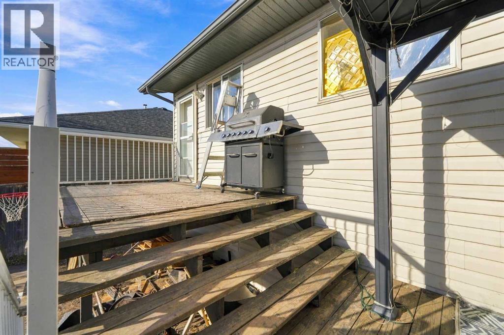 1702 Strathcona Place, Strathmore — photo 34