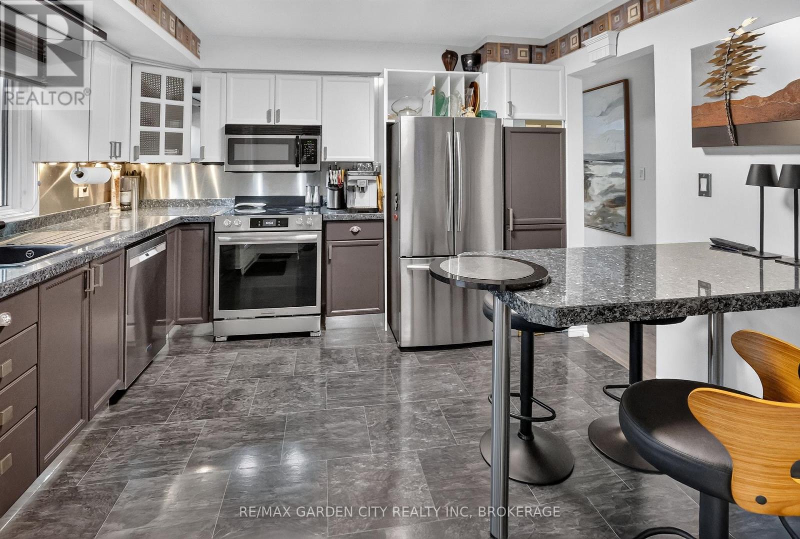 47 SAN PEDRO DRIVE, Hamilton (Mountview) — photo 9