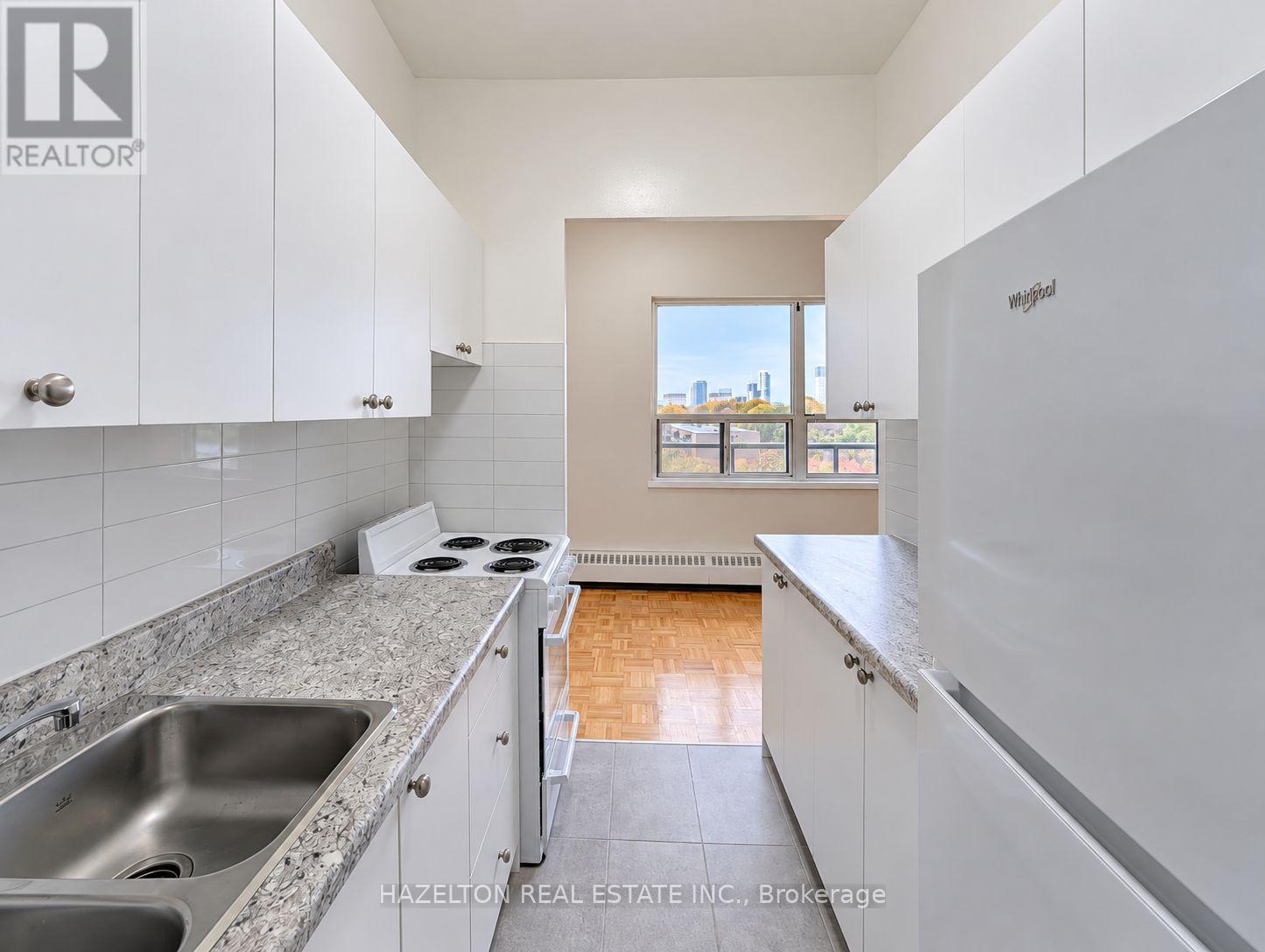 711 - 57 PARKWOODS VILLAGE DRIVE, Toronto (Parkwoods-Donalda) — photo 4