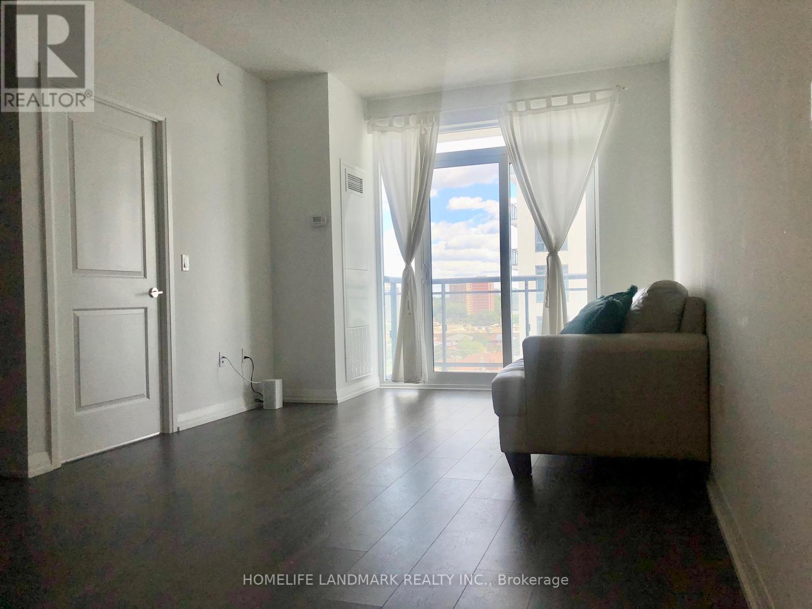 903 - 50 ANN O'REILLY ROAD, Toronto (Henry Farm) — photo 9