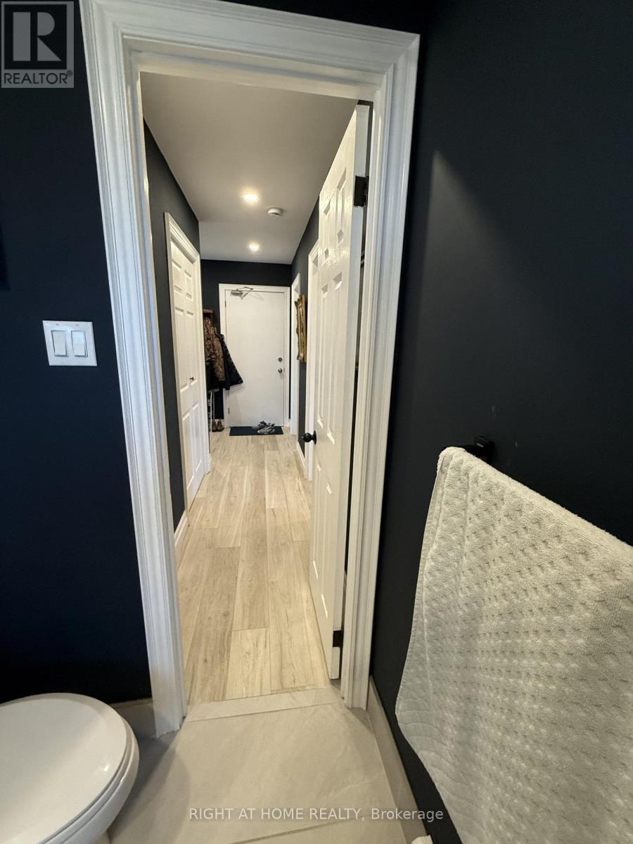 UpperFloor- 385 Mary Street North, Oshawa, ON photo 23