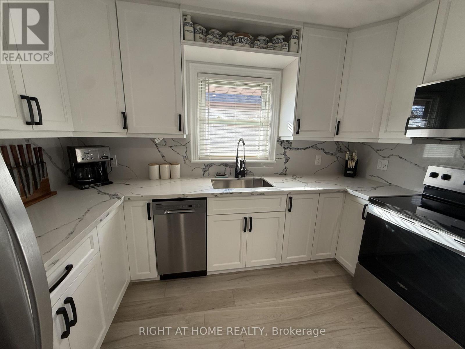 UPPERFLOOR - 385 MARY STREET N, Oshawa (O'Neill) — photo 6
