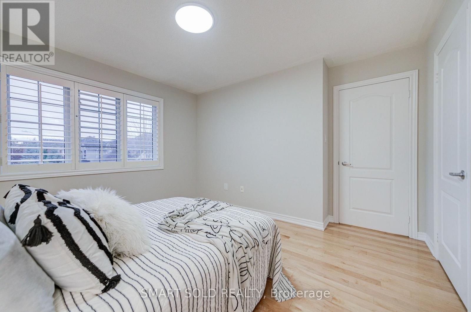 87 SPRING ARBOUR ROAD - 37