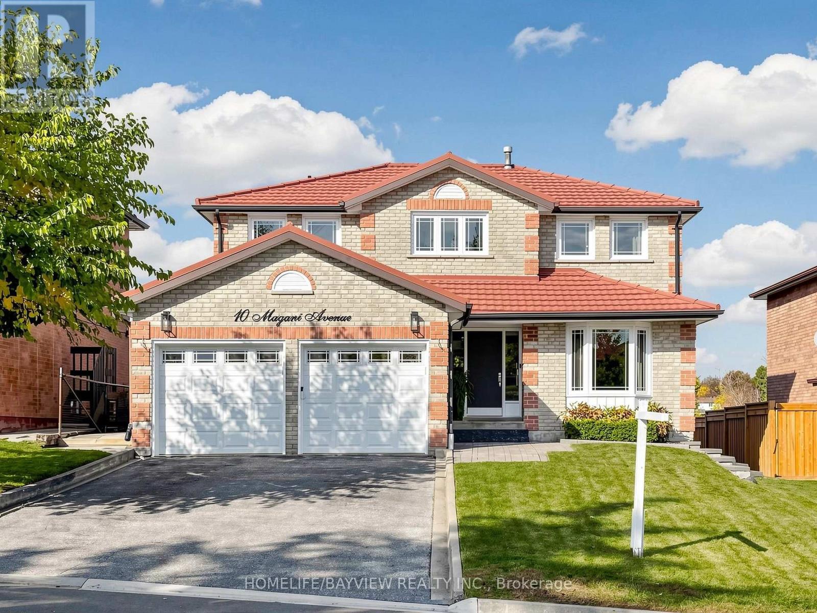 10 MAGANI AVENUE, Bradford West Gwillimbury (Bradford)