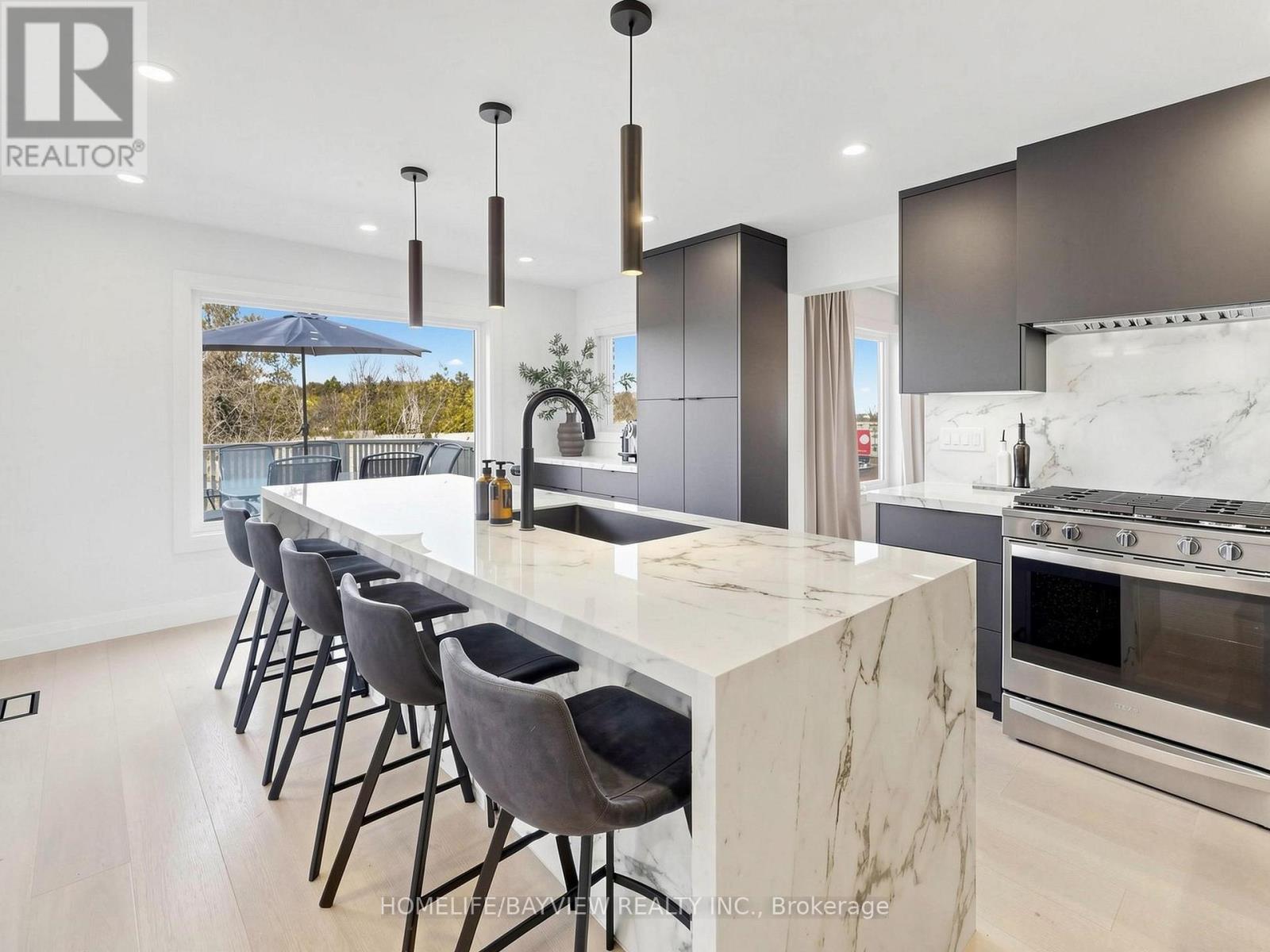 10 MAGANI AVENUE, Bradford West Gwillimbury (Bradford) — photo 9