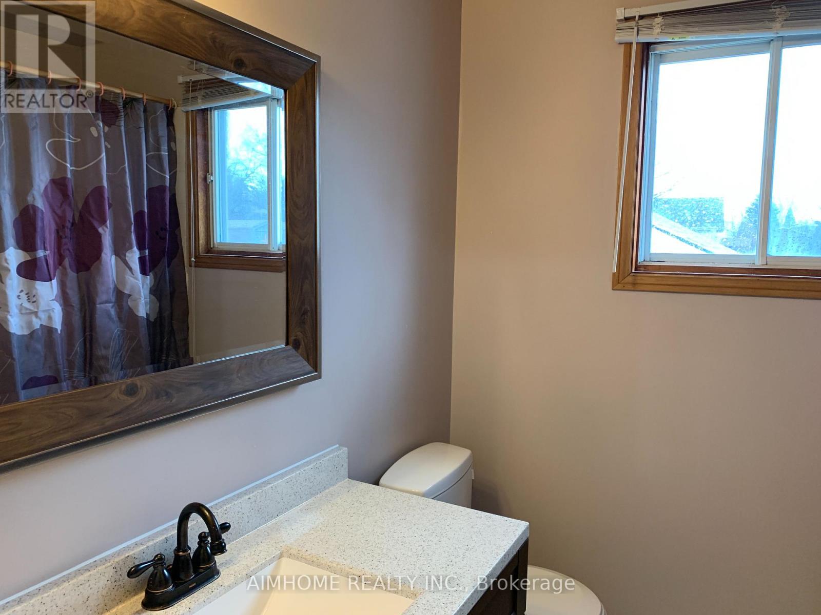303 ANNSHIELA DRIVE, Georgina (Keswick South) — photo 9