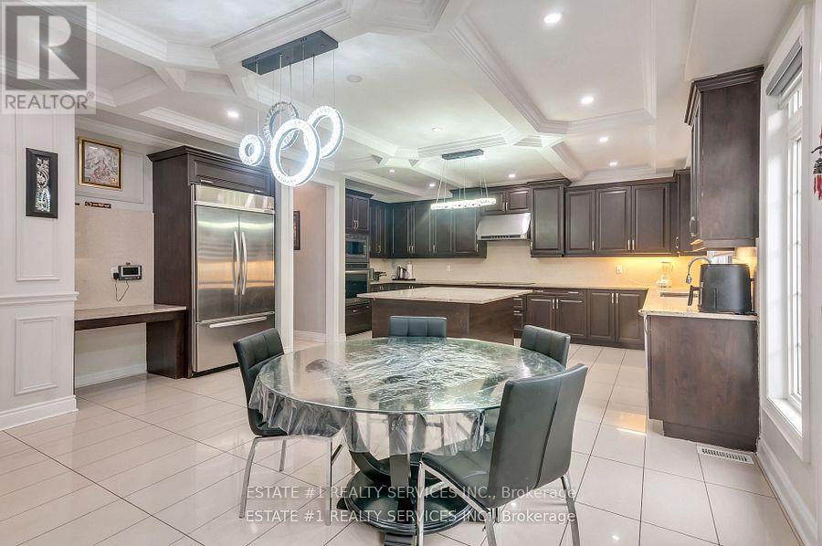 7 ASTRANIA WAY, Brampton (Credit Valley) — photo 6