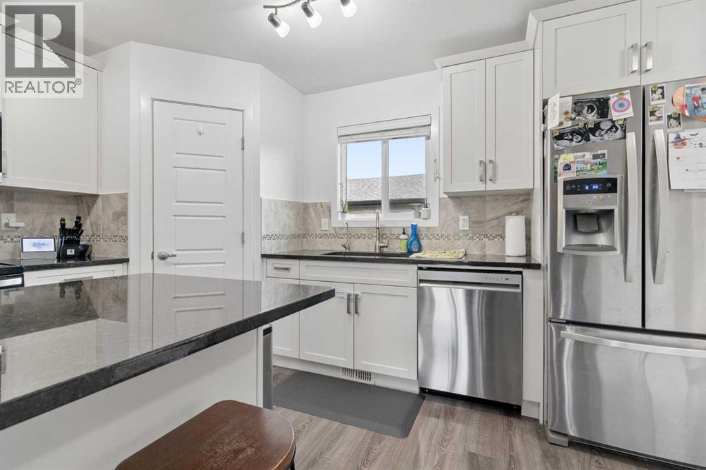Property photograph 12 for MLS A2355129