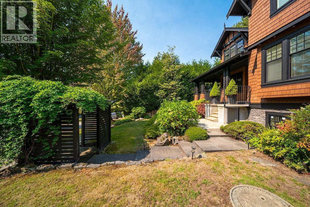 Photo 30 of 2937 W 45TH AVENUE