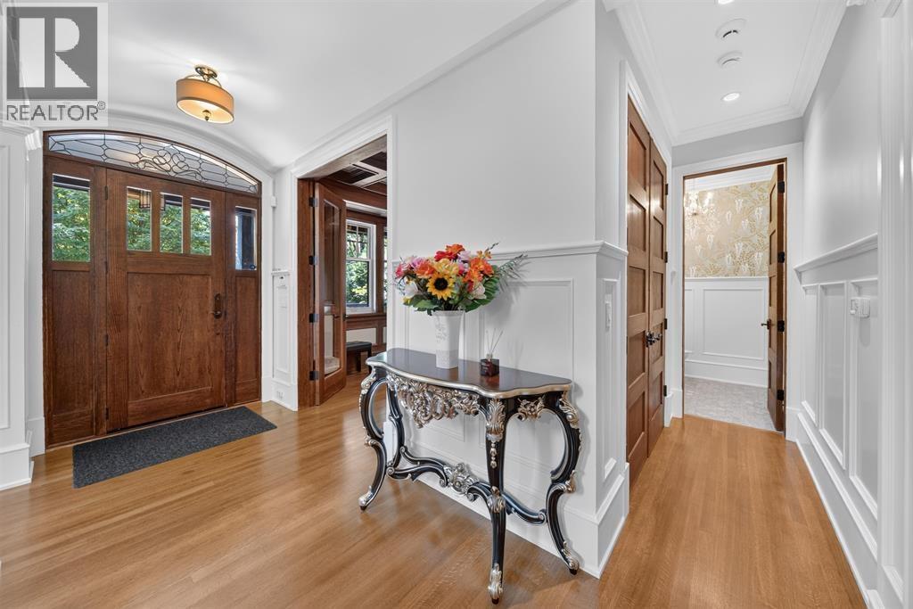Photo 3 of 2937 W 45TH AVENUE
