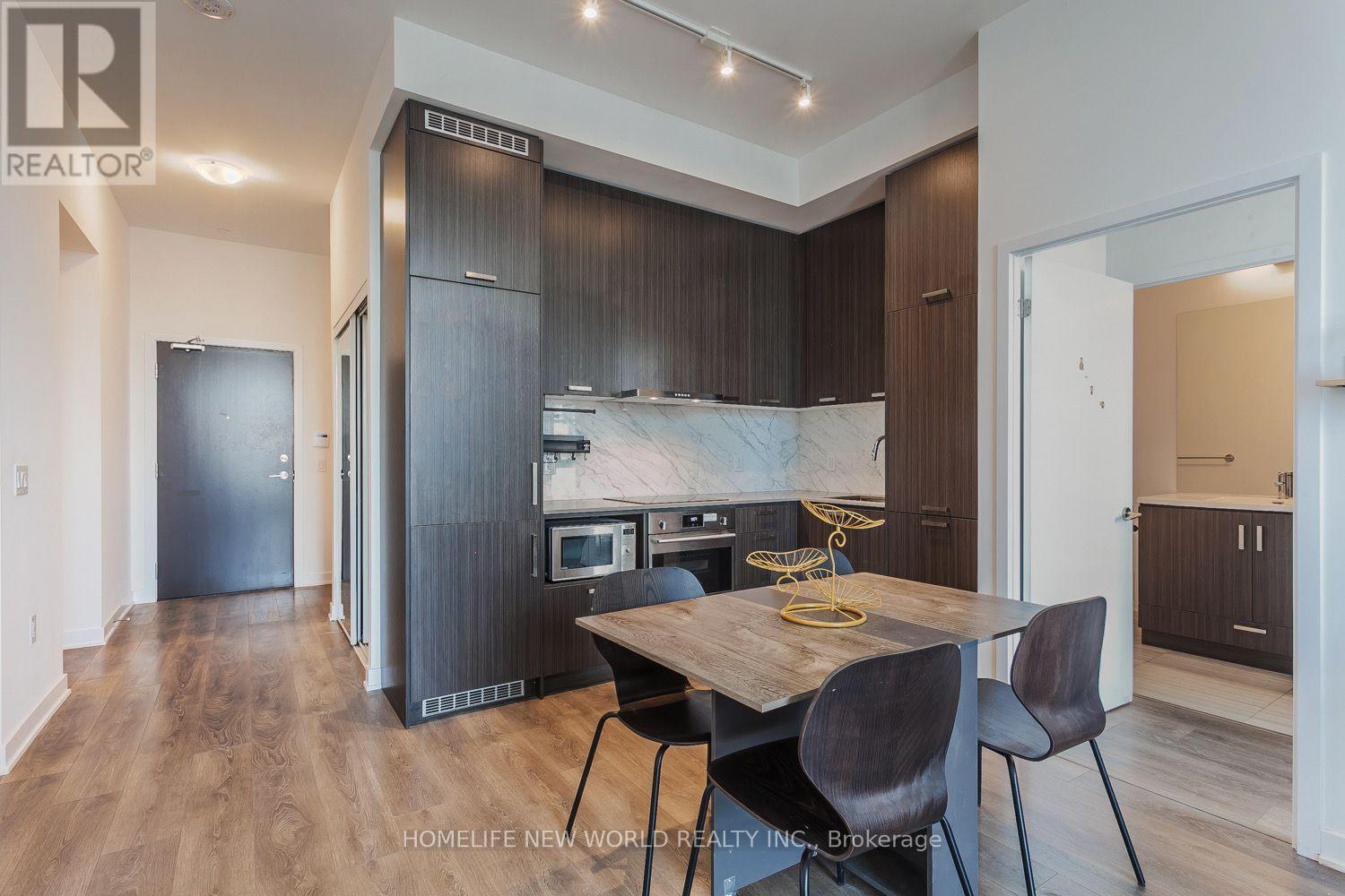 201 - 10 HONEYCRISP CRESCENT, Vaughan (Vaughan Corporate Centre) — photo 8