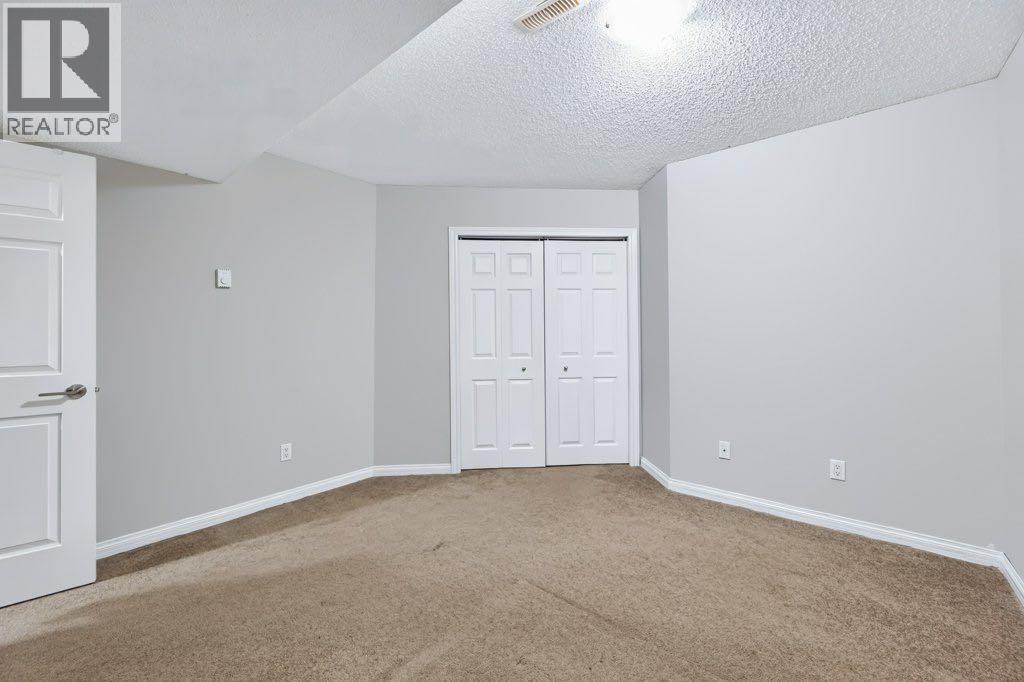 71 Cougarstone Court SW, Calgary — photo 30