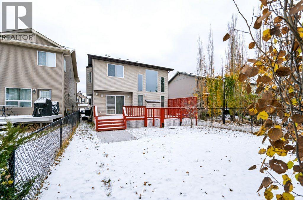 71 Cougarstone Court SW, Calgary — photo 4