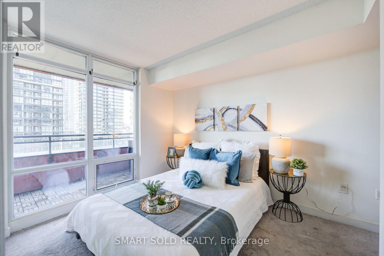 #1121 4K SPADINA AVENUE - 24