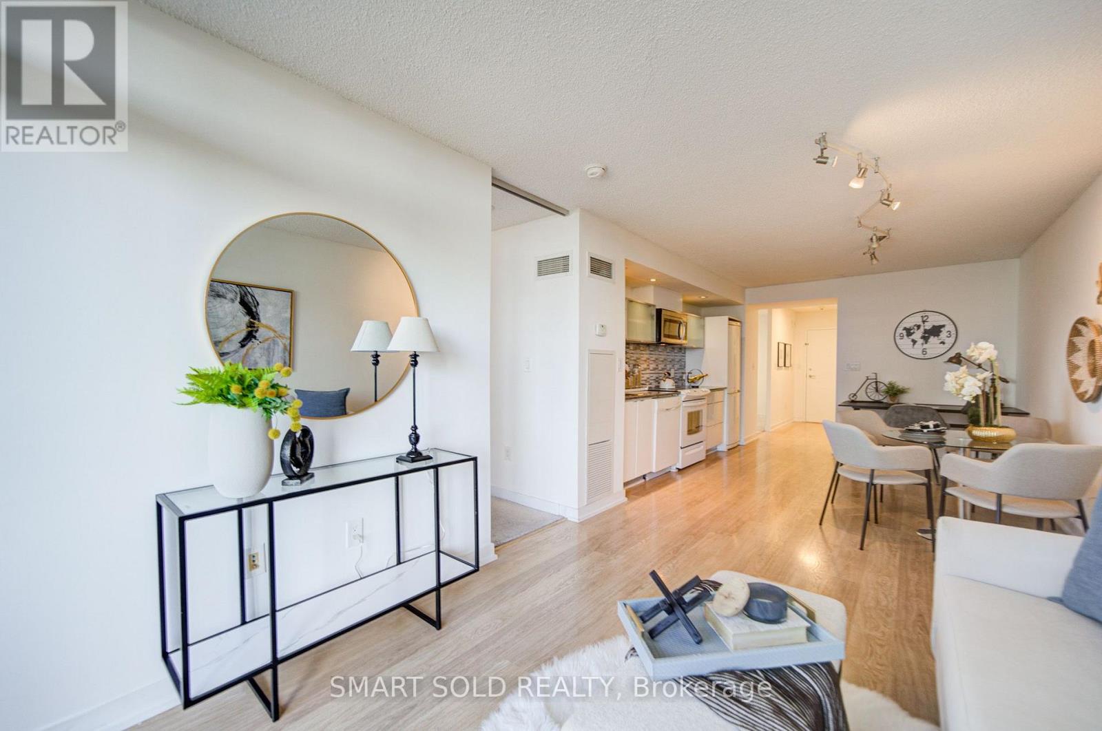 #1121 4K SPADINA AVENUE - 7
