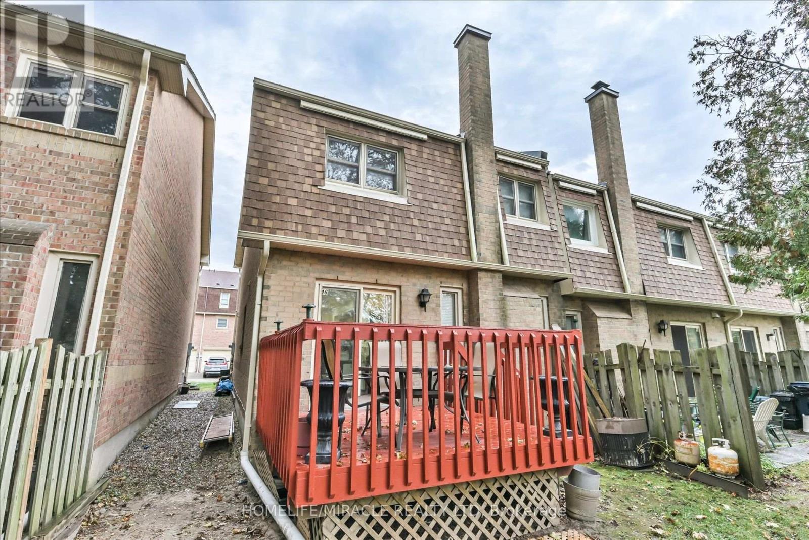 #46 10 CARDWELL AVENUE - 35